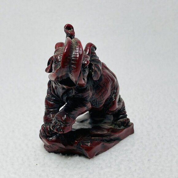 Crafted African Elephant Figurine Trunk Up Red Stone Rock Marble Safari Wildlife - Picture 4 of 9